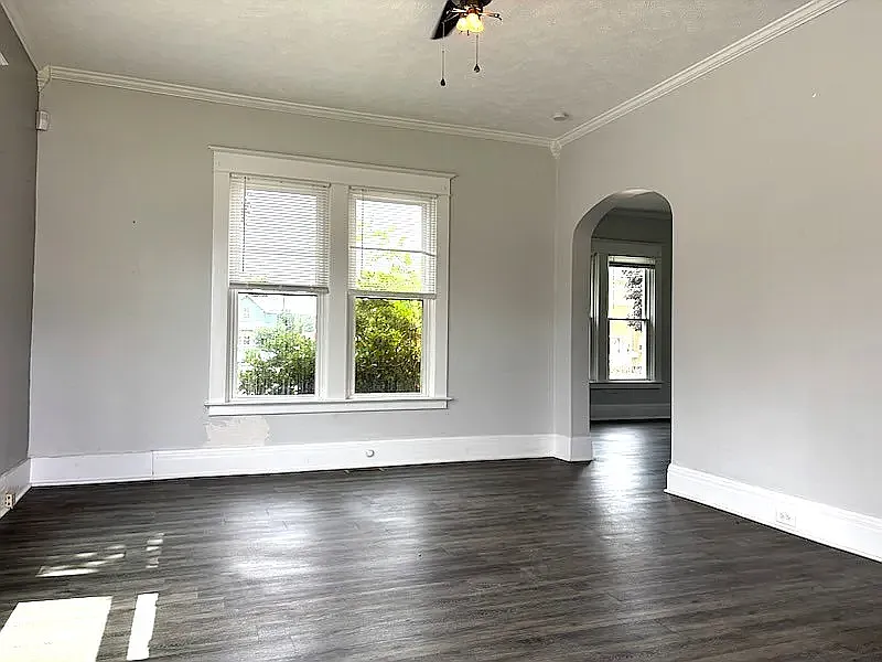 4 bed, 2000 sqft, $750 — Photo 3