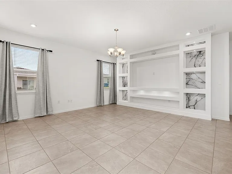 1123 Patriot Loop — Photo 13