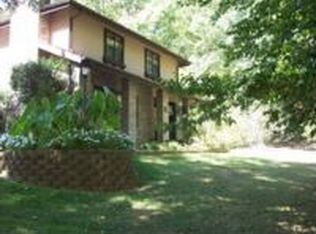 271 Circle Dr, Oneida, TN 37841
