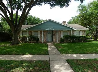 9202 Sharpcrest St, Houston, TX 77036