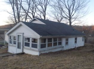 70 Rr 1 #A, Nebo, IL 62355