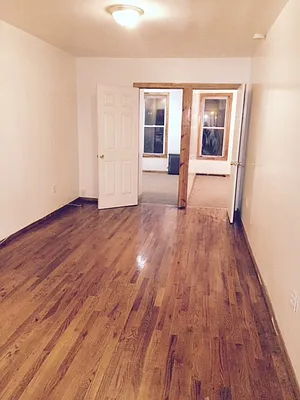 Rented by Leacroft Realty Group Inc | media 1