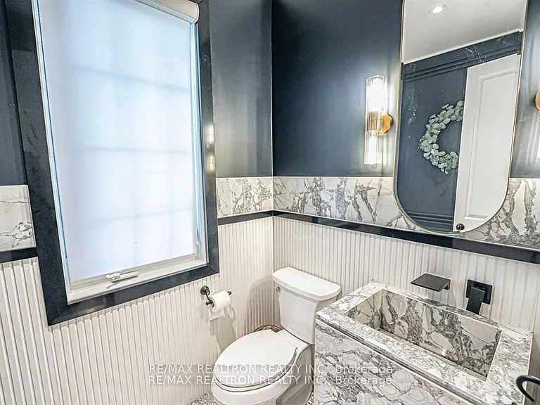 41 Woodgate Pines Dr — Photo 12