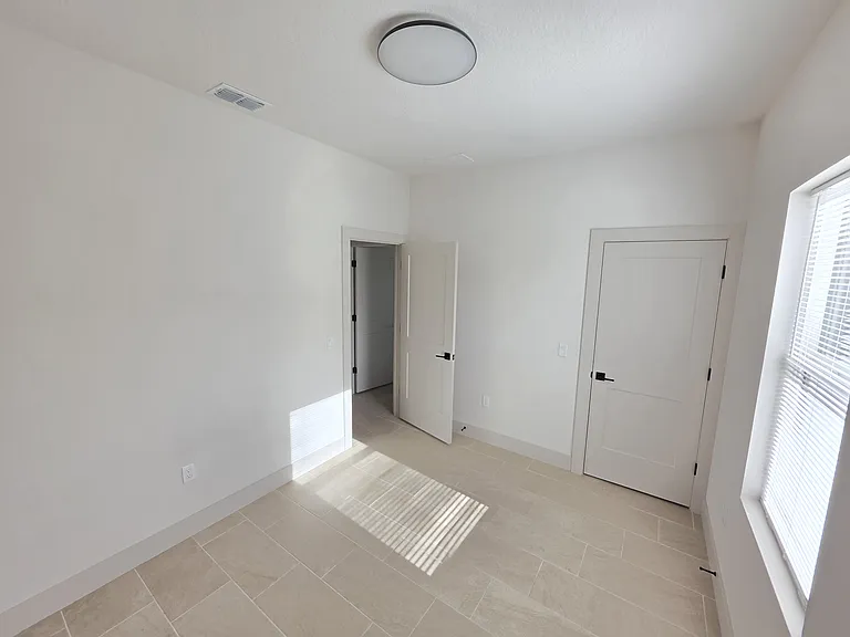 31 Louisburg Ln #A — Photo 15