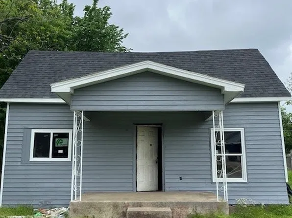 712 W Bond St, Denison, TX 75020