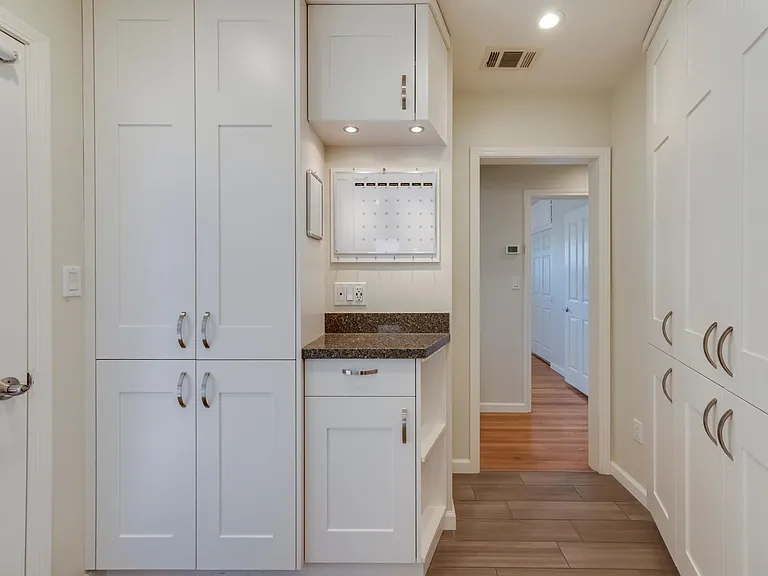 6681 Birchwood St — Photo 11