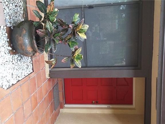 3rd image of 3917 Adra Ave