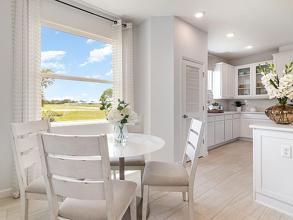 5th image of 4871 Morganite Pl