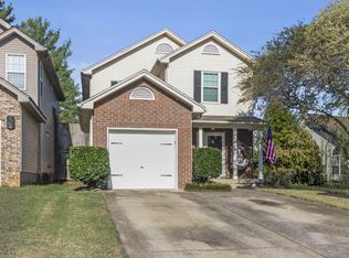 204 Hunters Chase Dr, Smyrna, TN 37167