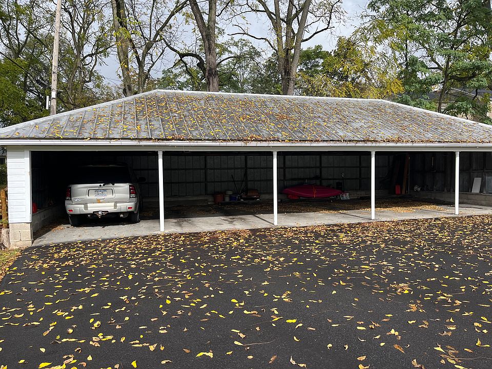 Carport for protection from elements :)