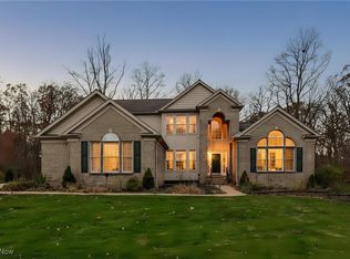 8284 Browning Ct, Concord Township, OH