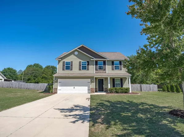 26 Vintage Oak Ct, Camden, SC 29020