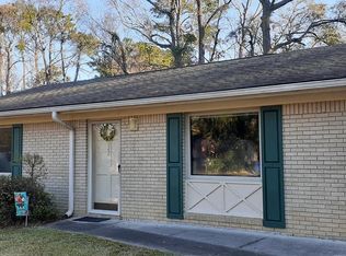 2622 Myrtis Ln, North Charleston, SC 29406