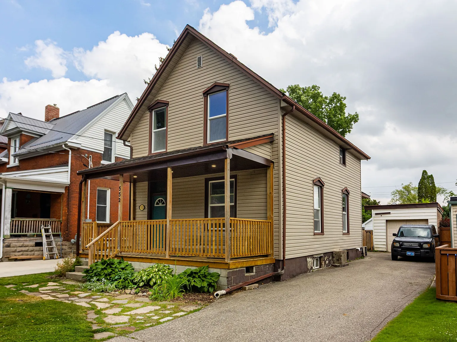 3 bed, $2,600 — Photo 3