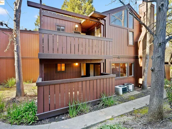 872 Camelback Pl, Pleasant Hill, CA 94523