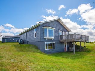 228 Common Cross Rd, Saulnierville, NS B0W2Z0