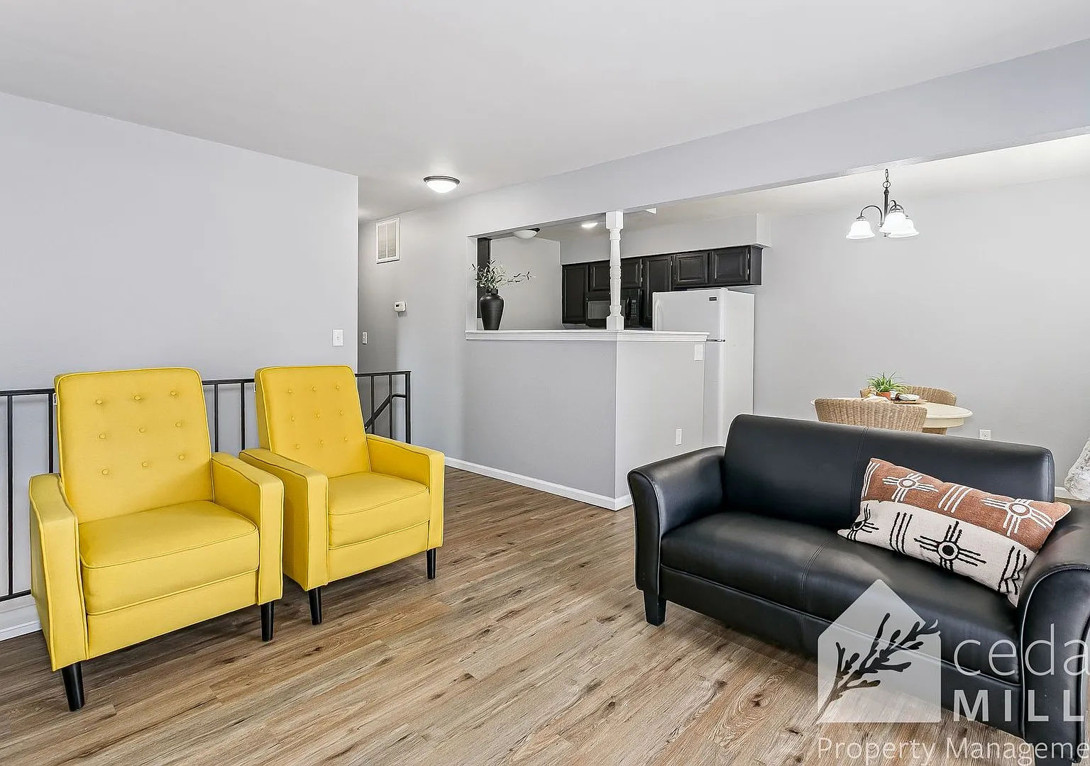 Colonial Oaks Condo! 6 month lease! — Photo 2