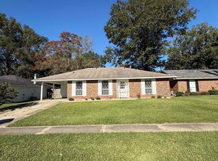 13745 Broad Ct, Baton Rouge, LA 70810
