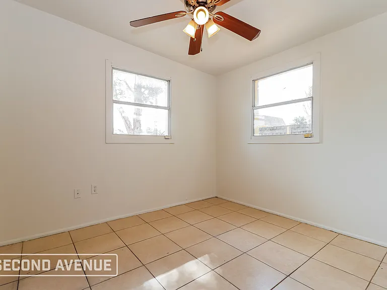 9295 Starkey Rd — Photo 18
