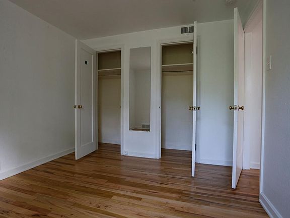 Second Bedroom - 2 closets