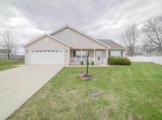 59 Clayton Ct, Weyers Cave, VA 24486