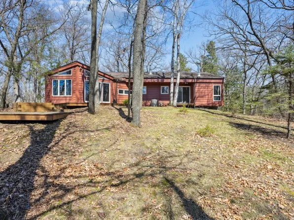 1432 E Oaks Trl, Houlton, WI 54082