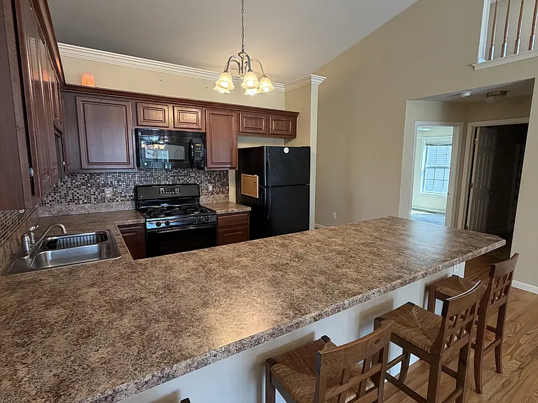 Kitchen Bar