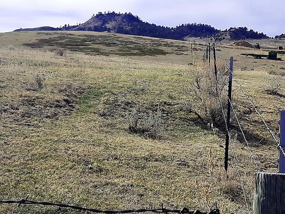 2nd image of 0 Davis Rd