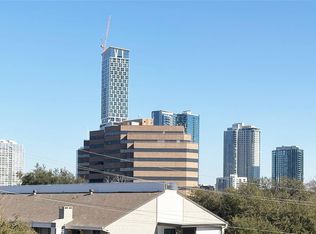 620 S 1st St APT 201, Austin, TX 78704