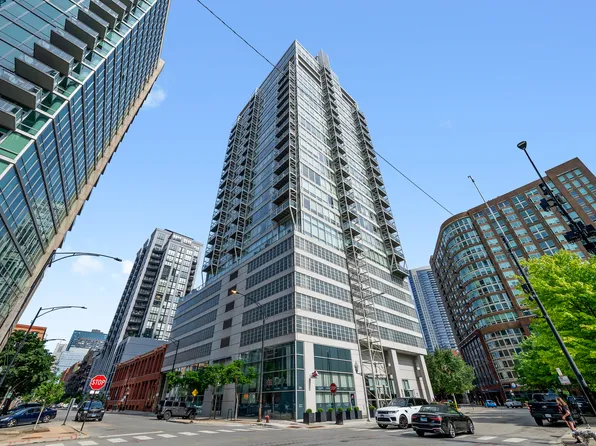 653 N Kingsbury St APT 1006, Chicago, IL 60654
