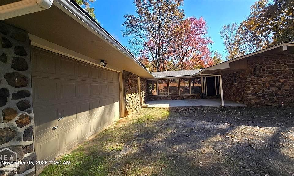1st image of 5225 Burnt Ridge Rd
