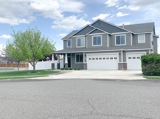 4811 Andorra Ct, Pasco, WA