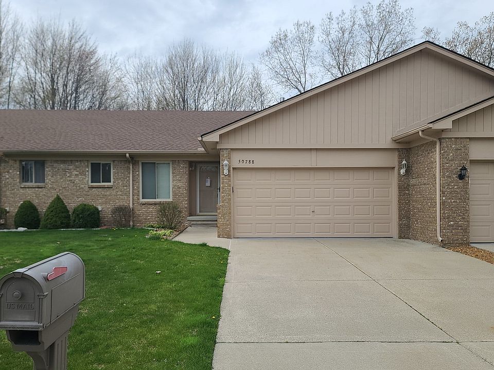 1st image of 50788 Bower Ct #27