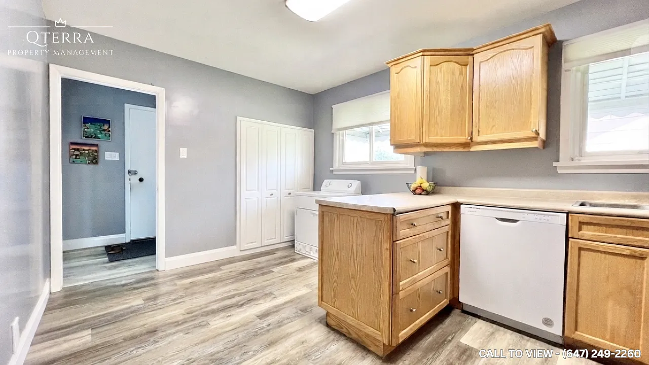 2 bed, 700 sqft, $1,995 — Photo 4
