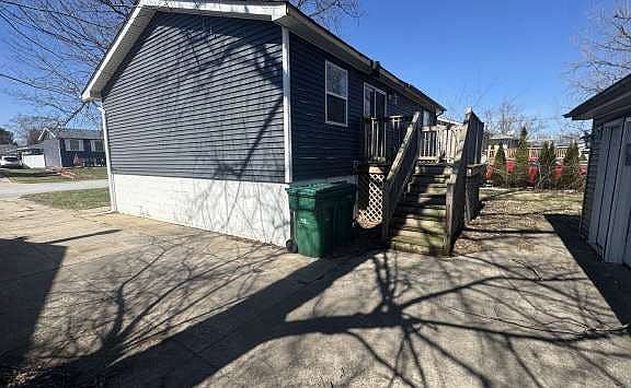 4th image of 7513 Chase St