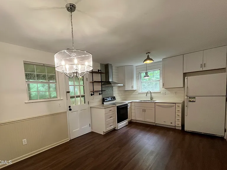222 Waldo St — Photo 11