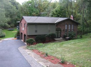 130 Dennis Dr, Glenshaw, PA 15116