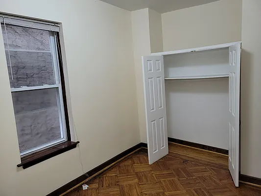 Rented by OGI Management | media 4