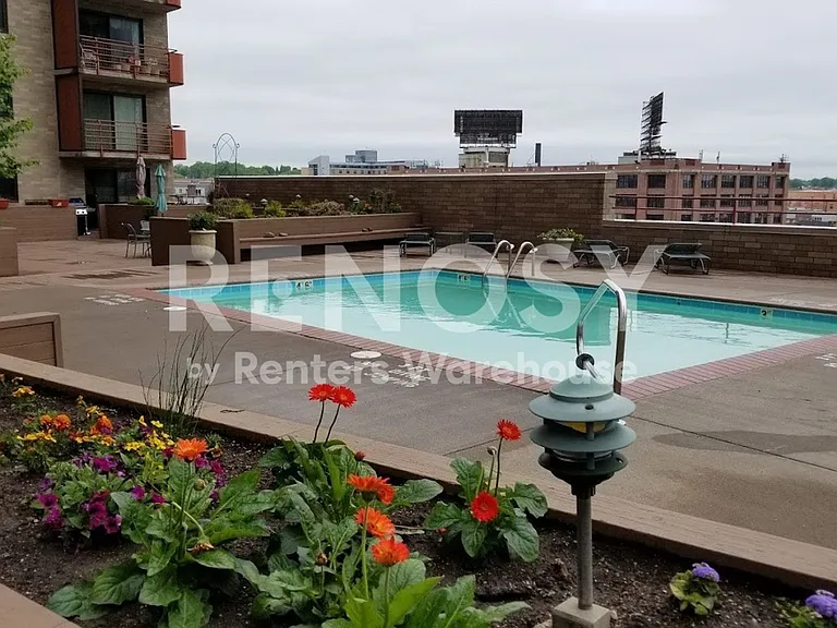 66 9th St E #1205 — Photo 18