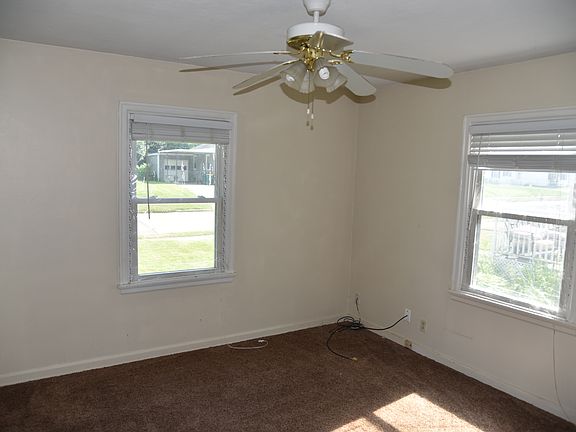4th image of 312 Mann Ave