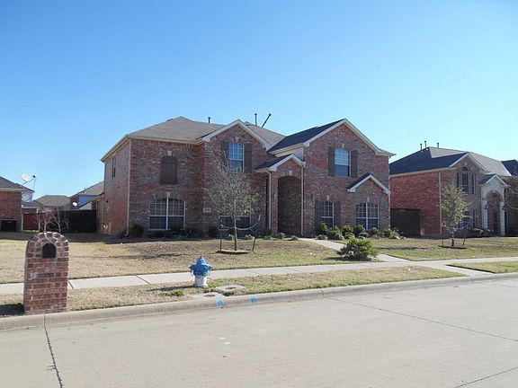 3rd image of 13728 Plum Valley Dr