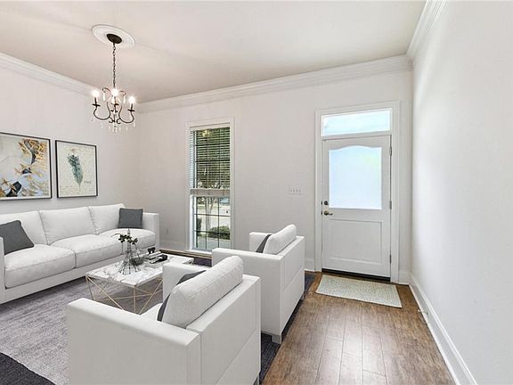4th image of 503 Lavoisier St