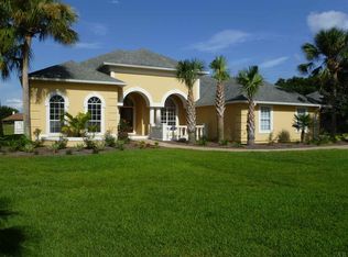2710 Pebble Beach Dr, Navarre, FL 32566