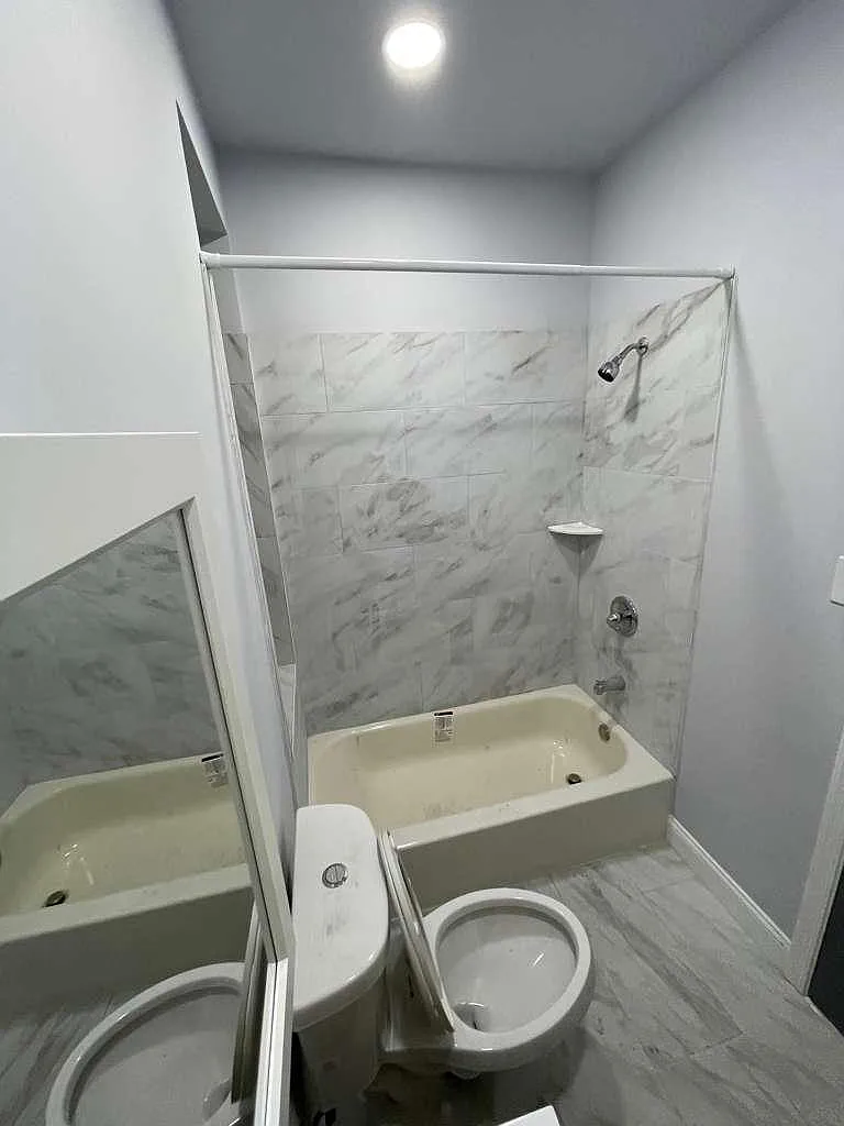 1212 W Allegheny Ave — Photo 3
