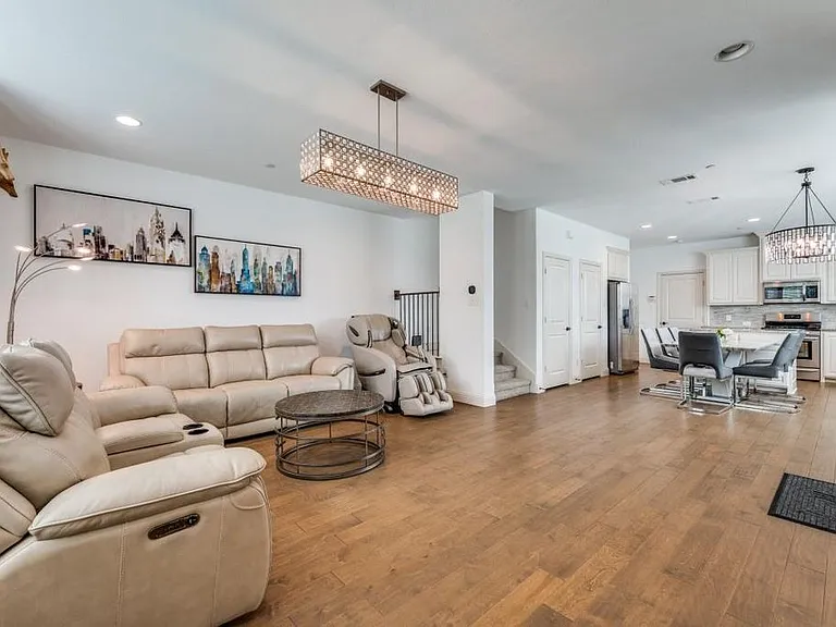 3029 Decker Dr — Photo 5