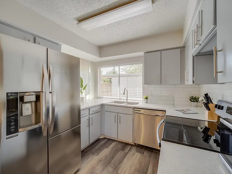 1904 Jasmine Ln — Photo 26