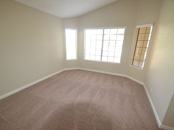 5th image of 13905 Robin Nest Ct