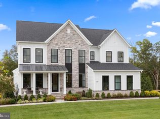 426 Meadow Creek Dr, Bowie, MD 20716