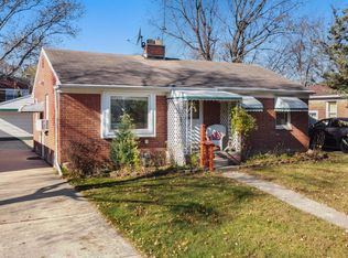 11323 Merriman Rd, Livonia, MI 48150