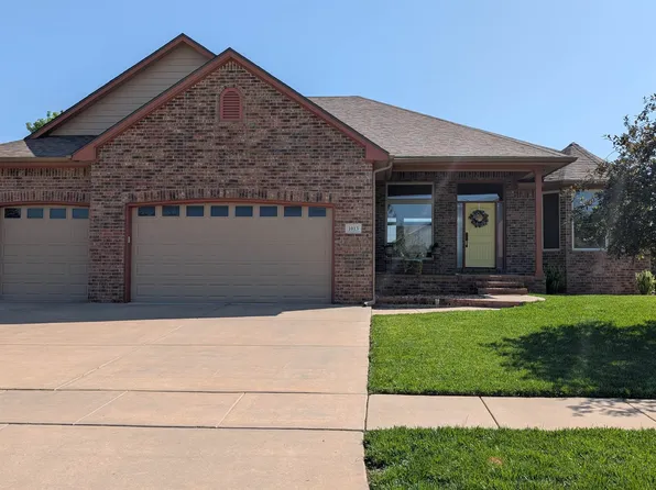1013 N Beau Jardin St, Derby, KS 67037
